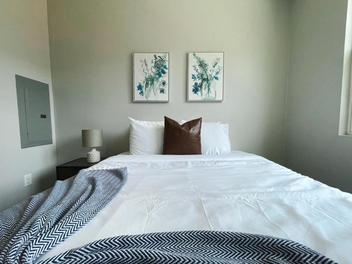 Sleepover 1Bd 1Ba Omaha Apartments ภายนอก รูปภาพ