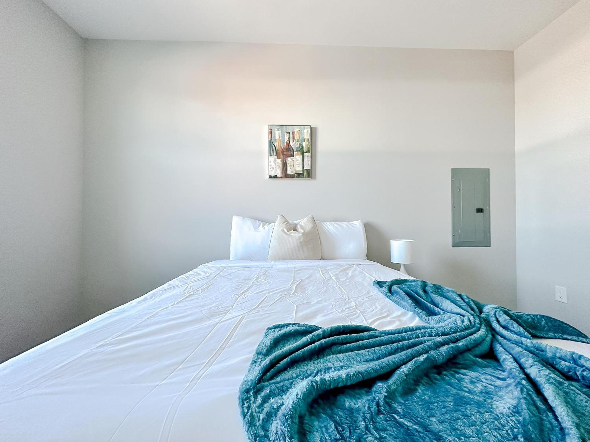 Sleepover 1Bd 1Ba Omaha Apartments ภายนอก รูปภาพ