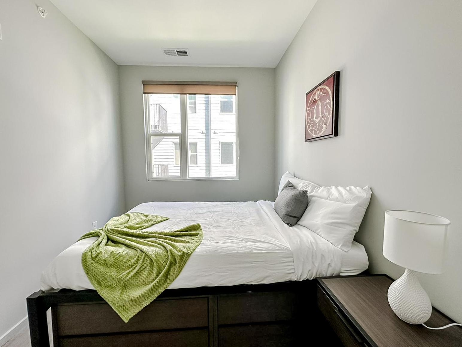 Sleepover 1Bd 1Ba Omaha Apartments ภายนอก รูปภาพ