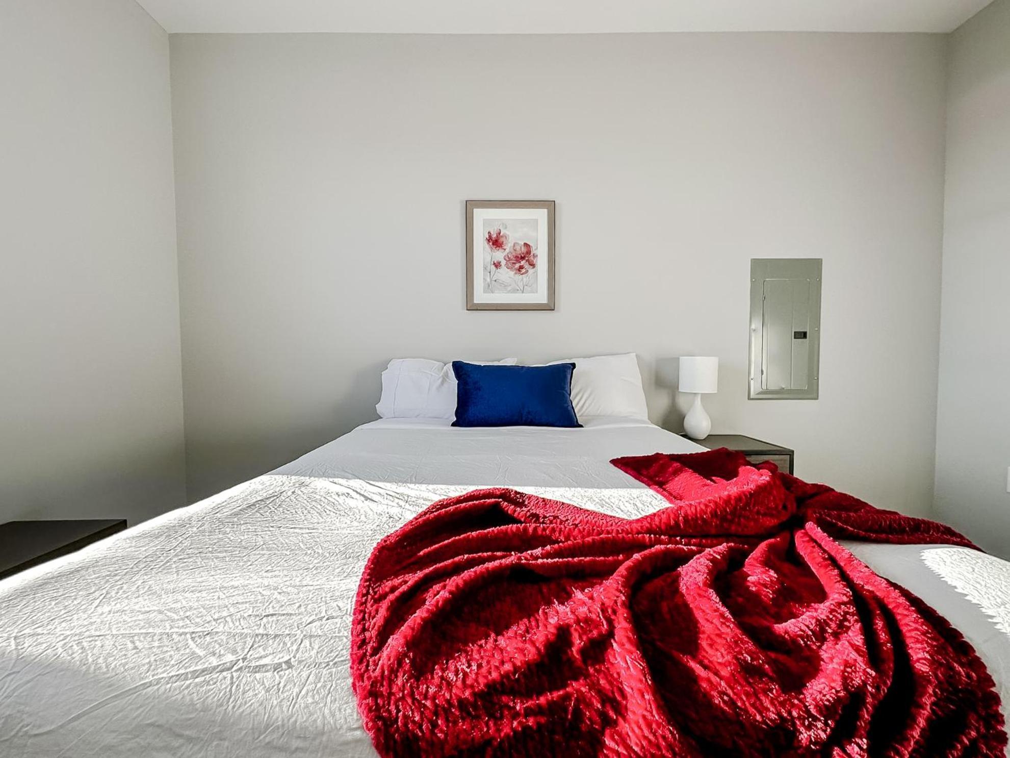 Sleepover 1Bd 1Ba Omaha Apartments ภายนอก รูปภาพ